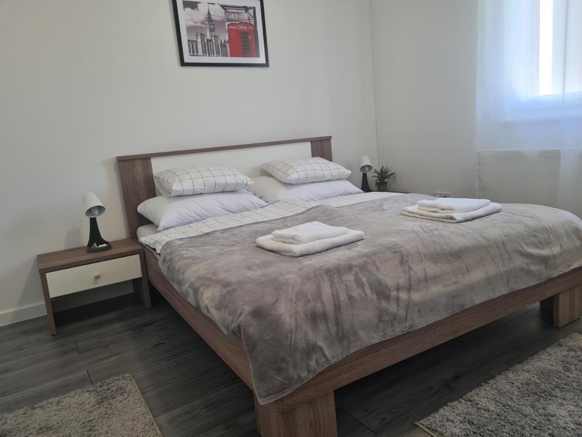 Apartman Lea Kraljevec Sesvetski エクステリア 写真